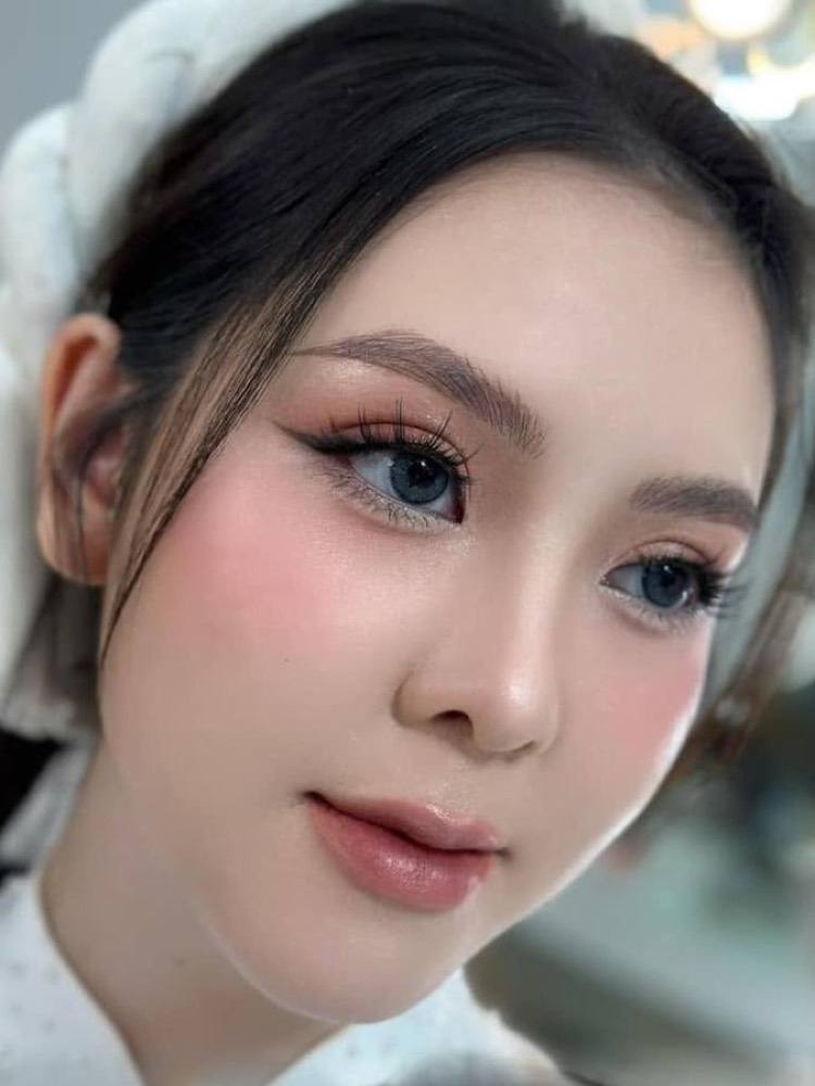 Gương mặt sau buổi makeup test tại CELLA